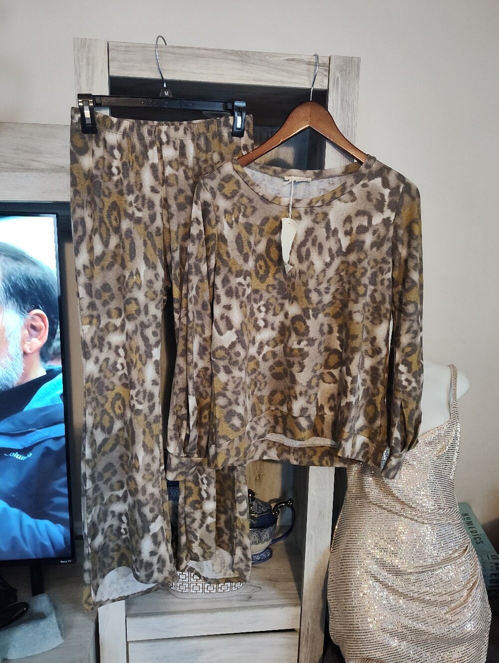 Mystree Beige and Brown Leopard Print Top and Pants Set SZ Small Light Material